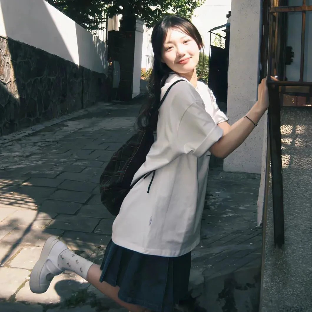 恐怖游泳馆